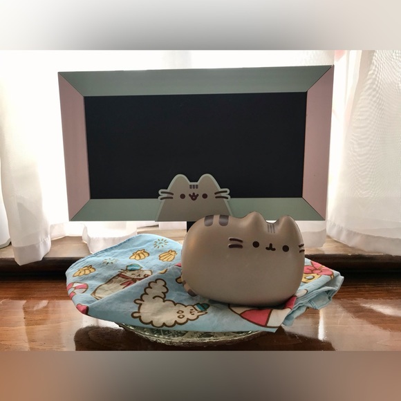 Lot PUSHEEN Cat Mini Tabletop Chalkboard Slow Rise Stress Ball Handkerchief Lot - Picture 13 of 13